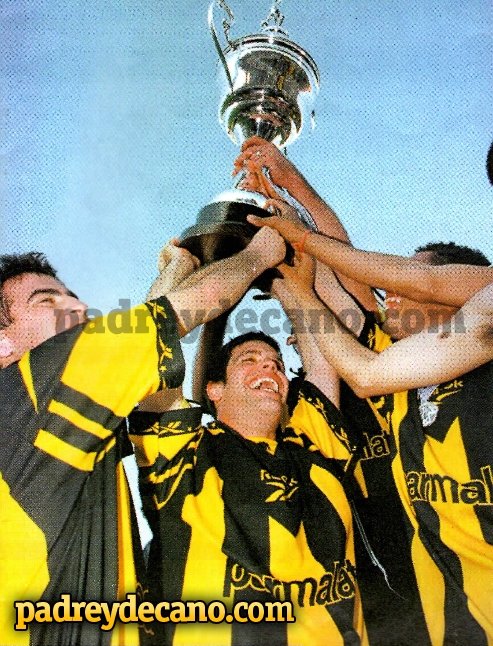 Peñarol gana y mantiene el liderato en la Tabla Anual del fútbol uruguayo