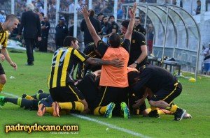 penarol-danubio-clausura-2014-009