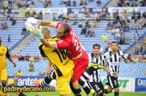 Christian_Adinolfi_Peñarol_Apertura_2014_24