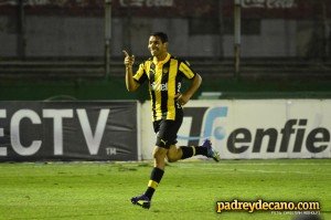 Christian_Palacios-Adinolfi_Peñarol_Sudamerica_8