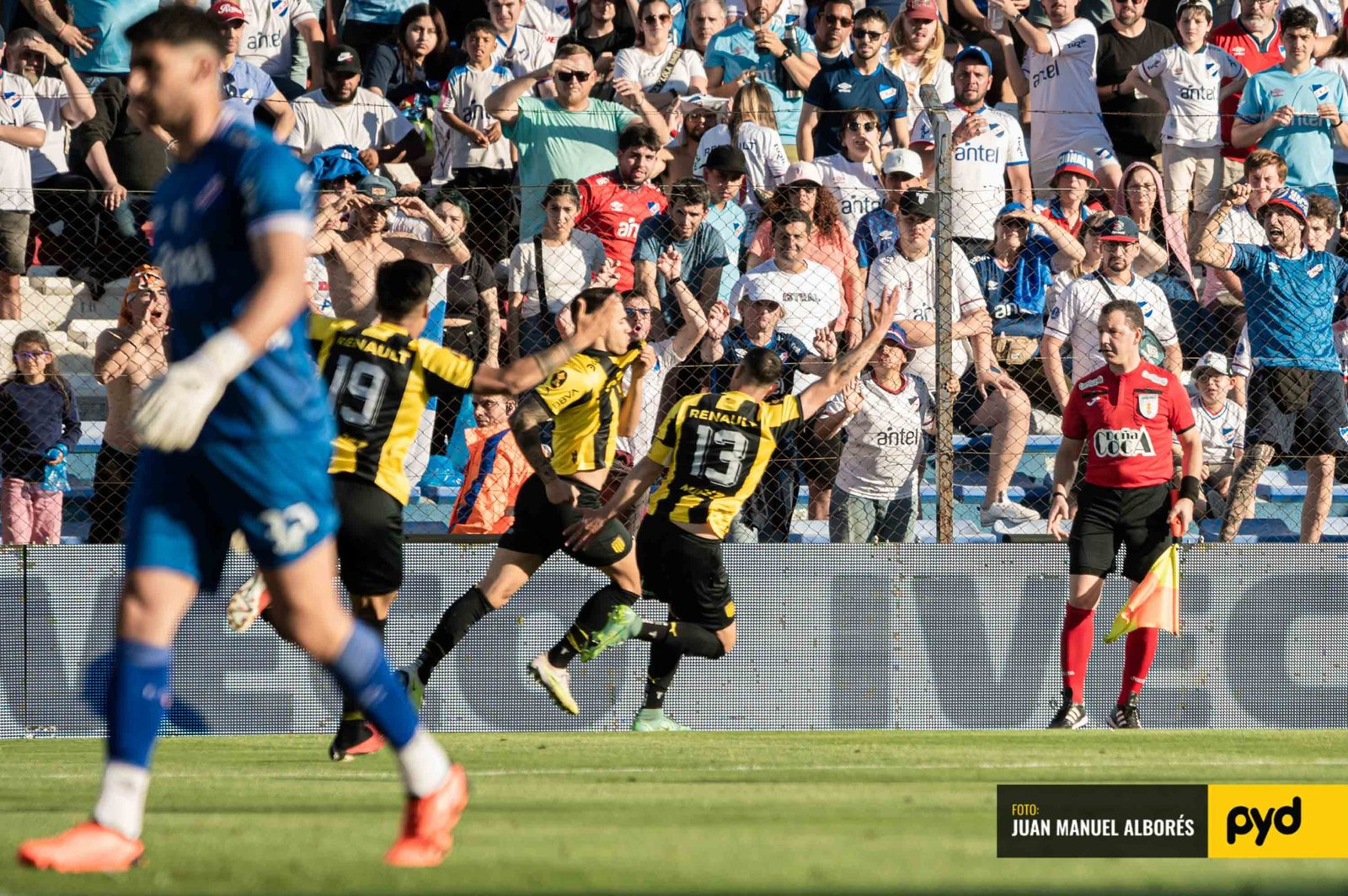 El primer partido oficial - Padre y Decano - El Sitio del Pueblo